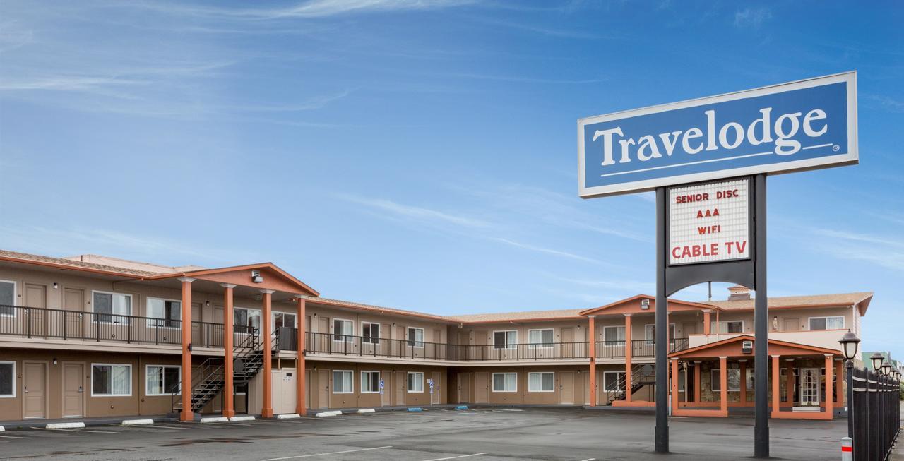 Travelodge By Wyndham Юрика Экстерьер фото